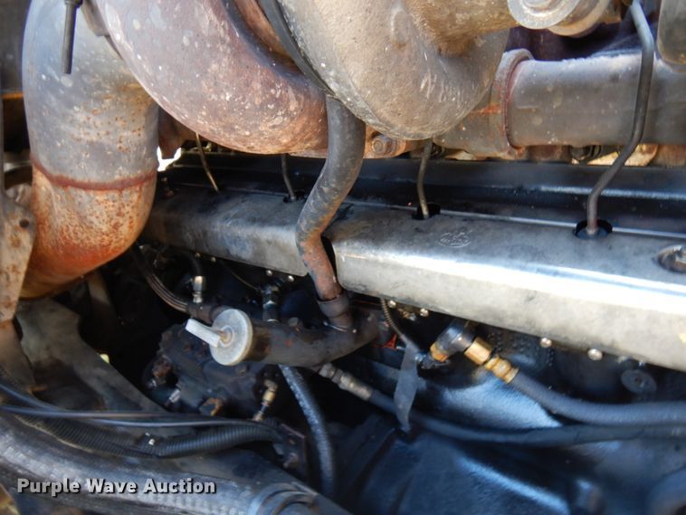 image for item HR9230 2001 Mack CH613  semi truck