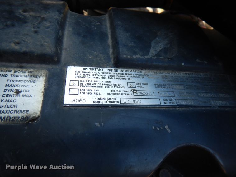 image for item HR9230 2001 Mack CH613  semi truck