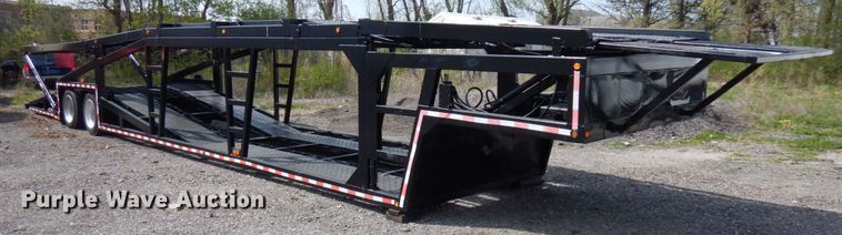 image for item HR9235 2001 Sun Valley  car carrier