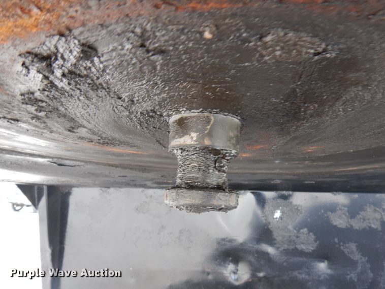 image for item HR9235 2001 Sun Valley  car carrier