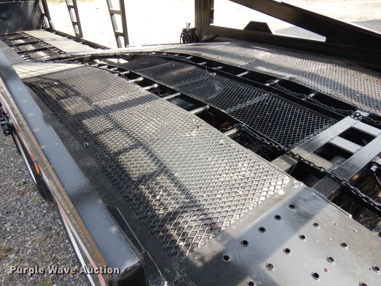 image for item HR9235 2001 Sun Valley  car carrier