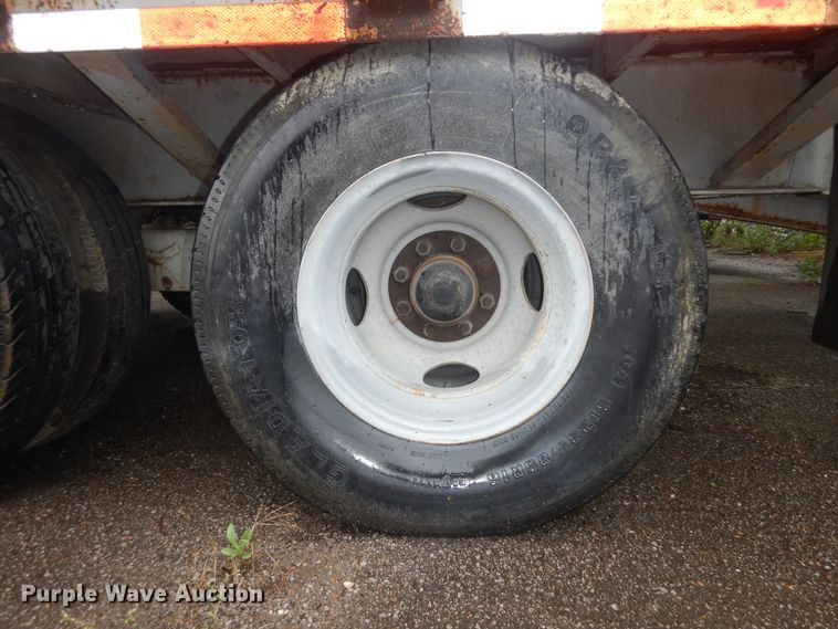 image for item ID9782 2005 Norris  equipment trailer