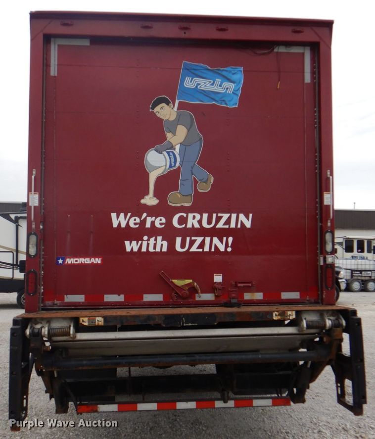 image for item IQ9247 2016 International DuraStar 4300  box truck