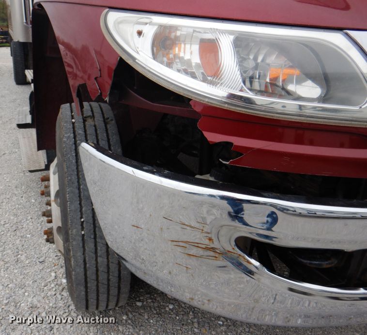 image for item IQ9247 2016 International DuraStar 4300  box truck