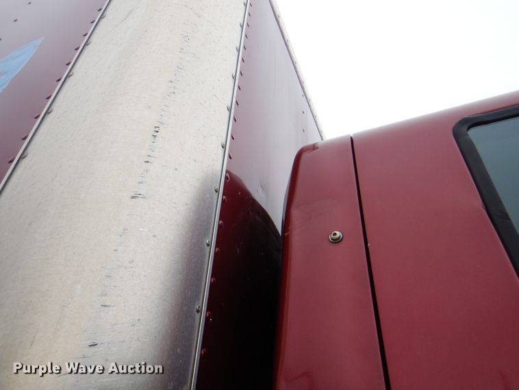 image for item IQ9247 2016 International DuraStar 4300  box truck