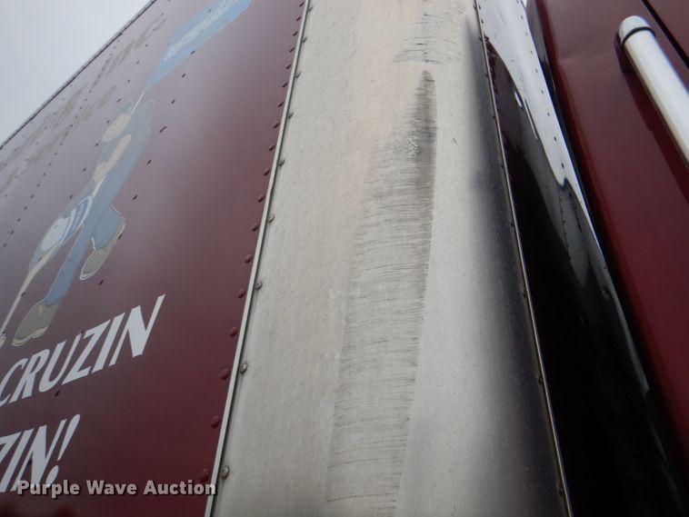 image for item IQ9247 2016 International DuraStar 4300  box truck