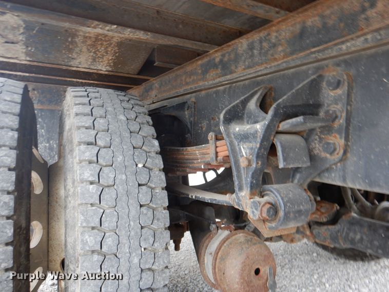 image for item IQ9247 2016 International DuraStar 4300  box truck