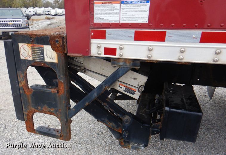 image for item IQ9247 2016 International DuraStar 4300  box truck