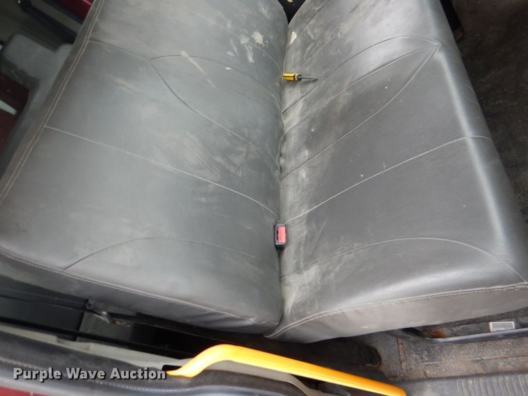 image for item IQ9247 2016 International DuraStar 4300  box truck