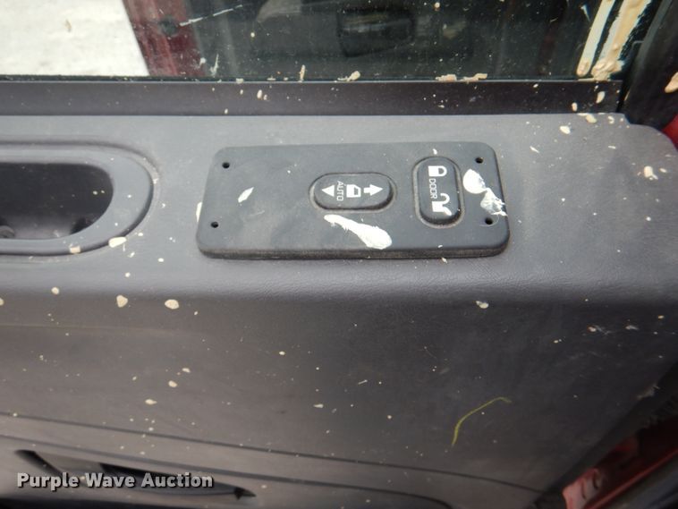 image for item IQ9247 2016 International DuraStar 4300  box truck