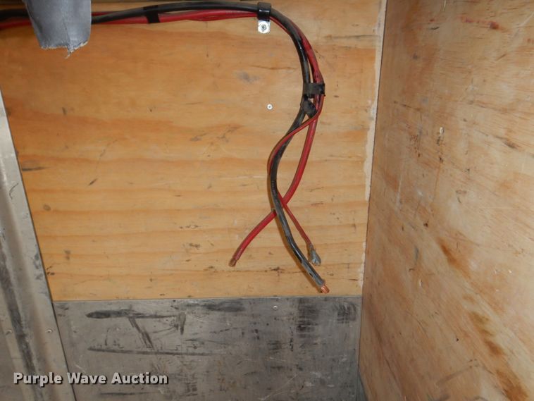 image for item IQ9247 2016 International DuraStar 4300  box truck