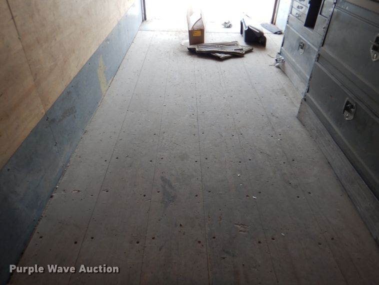 image for item IQ9247 2016 International DuraStar 4300  box truck