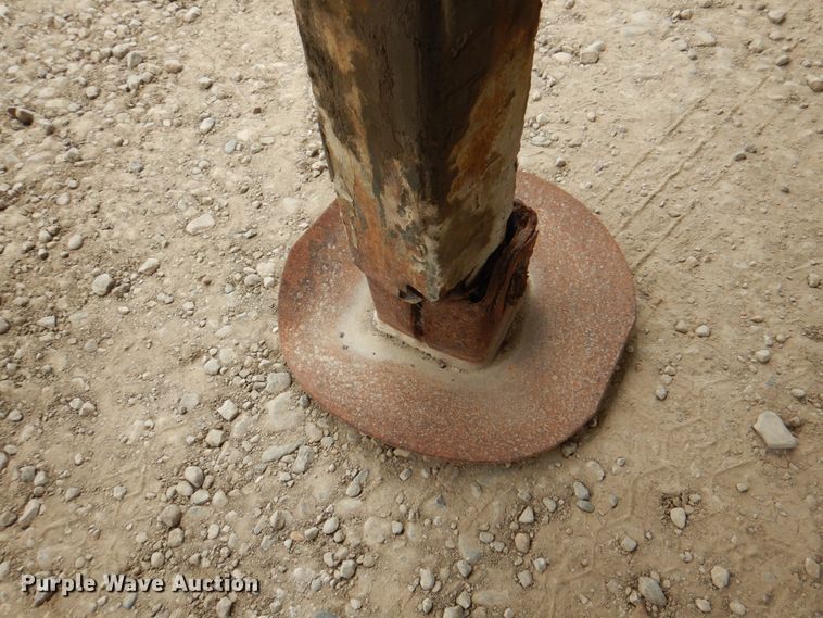 image for item IQ9269 1995 Utility Trailers VS2D0  dry van trailer