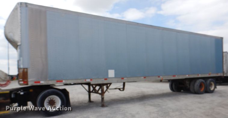 image for item IQ9272 1980 Fruehauf FRXF245LS  dry van trailer