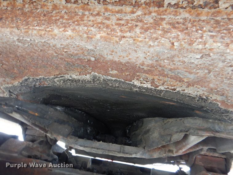 image for item IQ9272 1980 Fruehauf FRXF245LS  dry van trailer