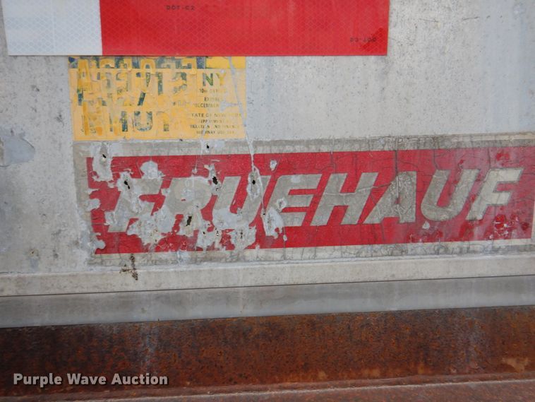 image for item IQ9272 1980 Fruehauf FRXF245LS  dry van trailer