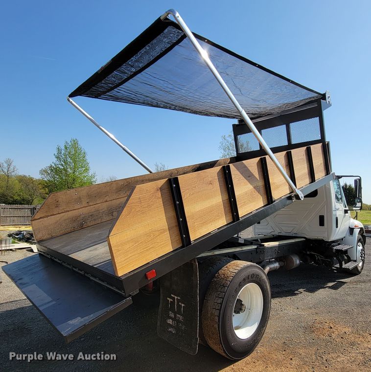 image for item IV9008 2012 International 4300  dump flatbed truck