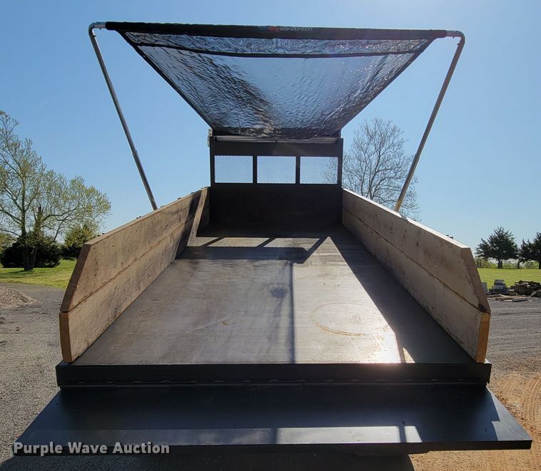 image for item IV9008 2012 International 4300  dump flatbed truck