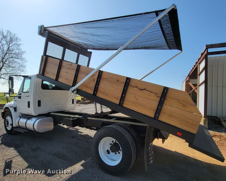 image for item IV9008 2012 International 4300  dump flatbed truck