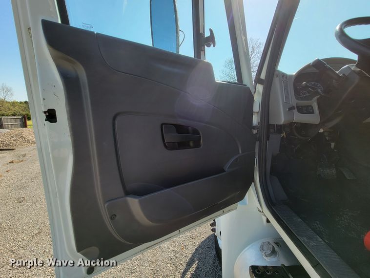 image for item IV9008 2012 International 4300  dump flatbed truck