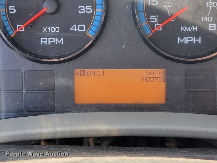 image for item IV9008 2012 International 4300  dump flatbed truck