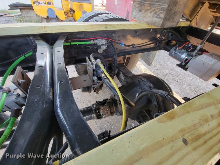 image for item IV9008 2012 International 4300  dump flatbed truck