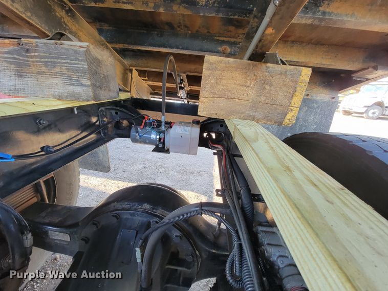 image for item IV9008 2012 International 4300  dump flatbed truck