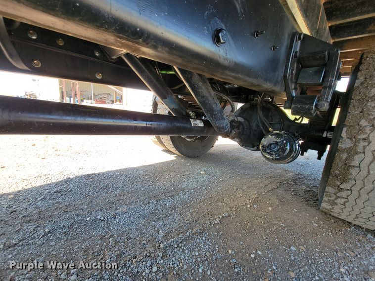 image for item IV9008 2012 International 4300  dump flatbed truck