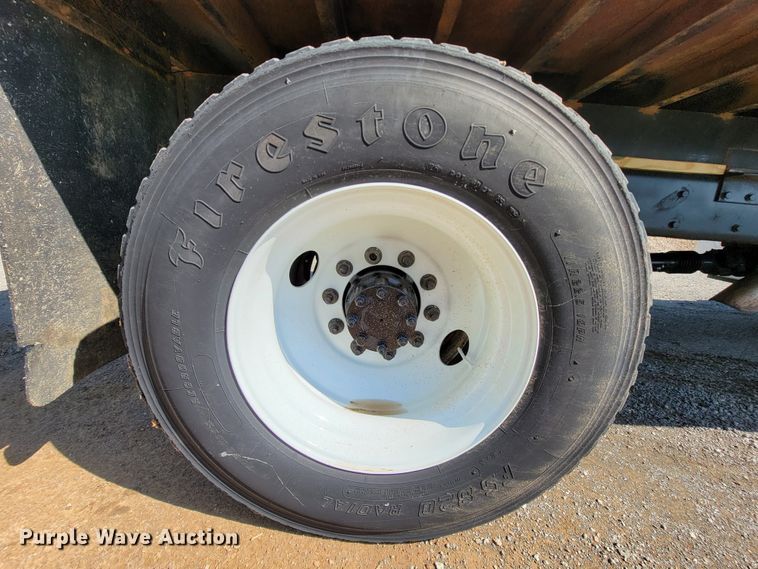 image for item IV9008 2012 International 4300  dump flatbed truck