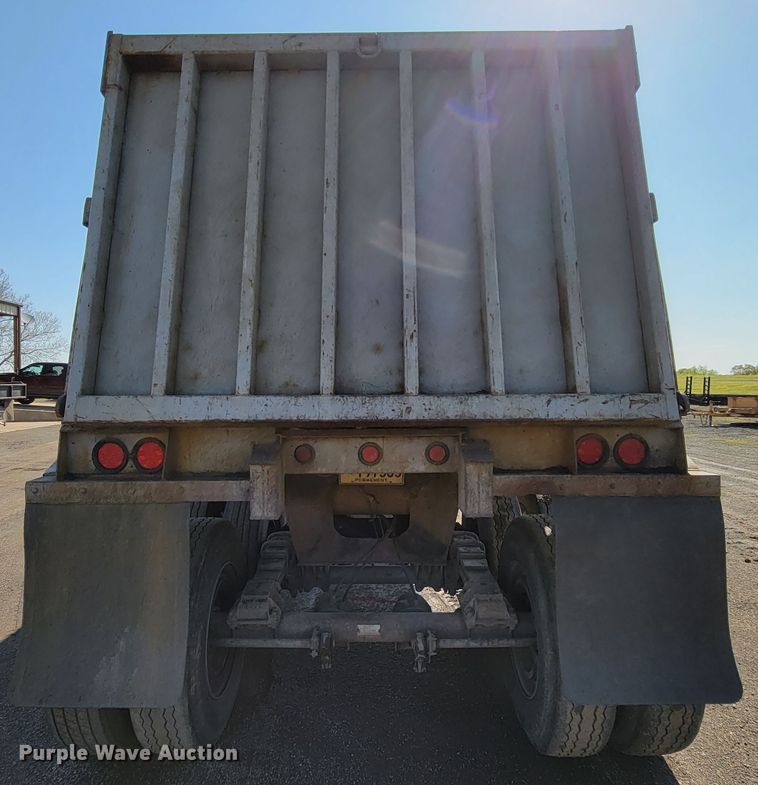 image for item IV9009 1994 Lufkin ULD-II38  end dump trailer