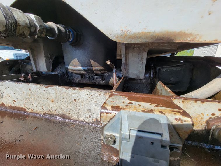 image for item IV9009 1994 Lufkin ULD-II38  end dump trailer