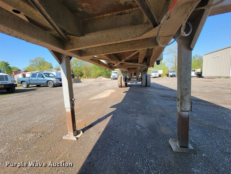 image for item IV9009 1994 Lufkin ULD-II38  end dump trailer