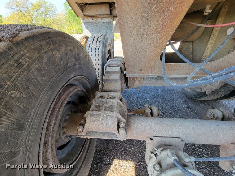 image for item IV9009 1994 Lufkin ULD-II38  end dump trailer