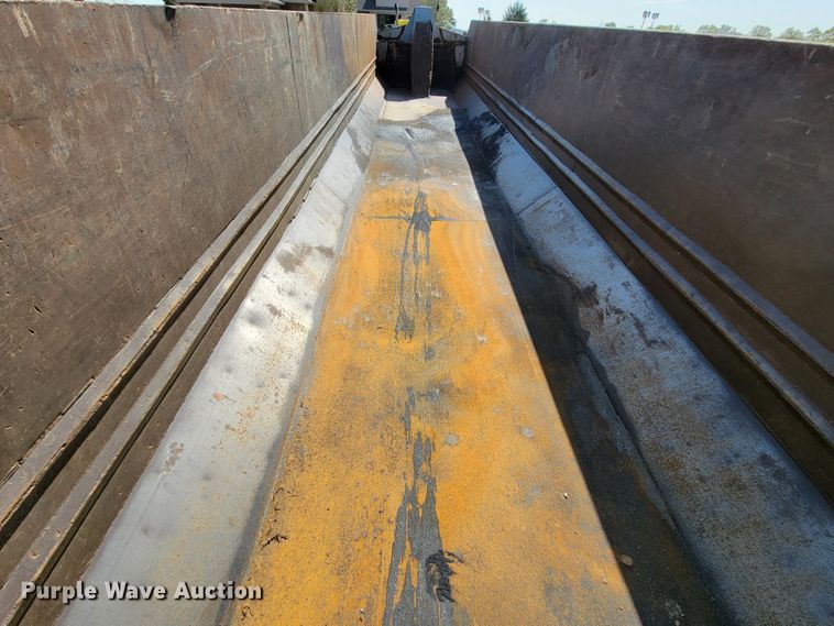 image for item IV9009 1994 Lufkin ULD-II38  end dump trailer