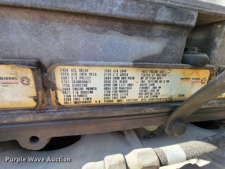 image for item IV9012 1999 Peterbilt 379  semi truck