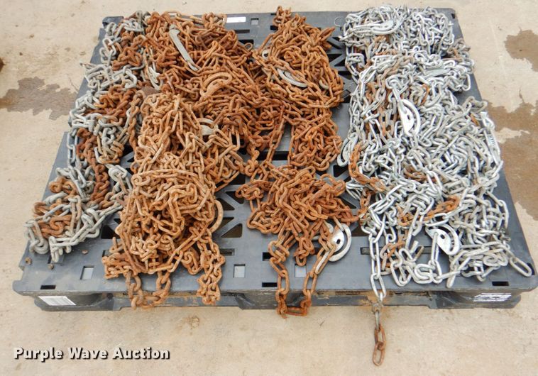 image for item IY9478 (4) semi truck tire chains