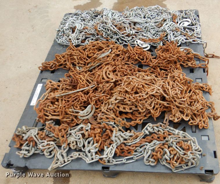 image for item IY9478 (4) semi truck tire chains