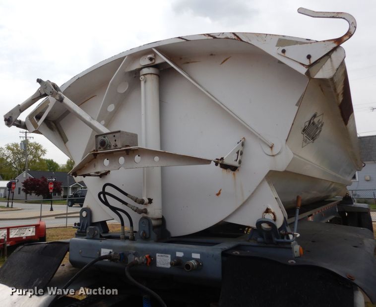 image for item IY9685 2003 Smith Co  side dump trailer