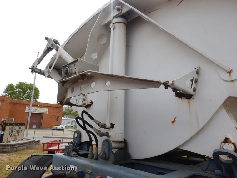 image for item IY9685 2003 Smith Co  side dump trailer