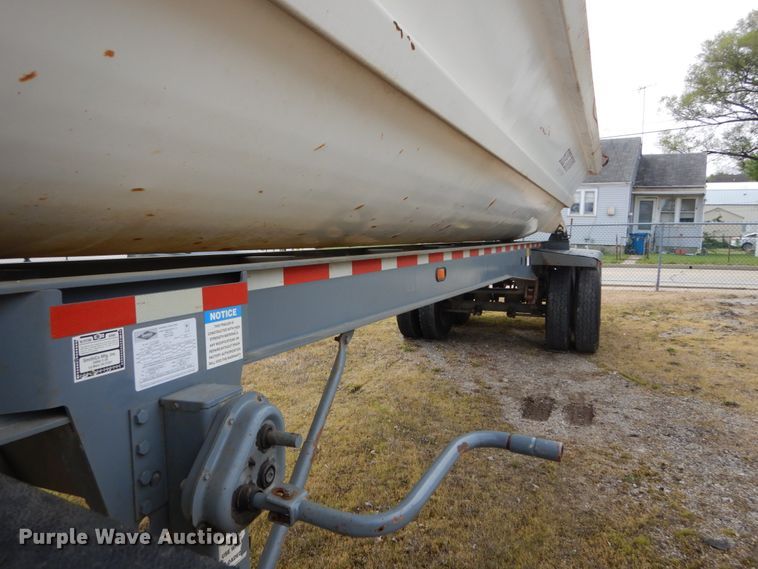 image for item IY9685 2003 Smith Co  side dump trailer