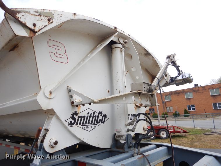 image for item IY9685 2003 Smith Co  side dump trailer
