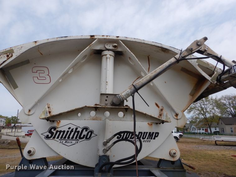 image for item IY9685 2003 Smith Co  side dump trailer