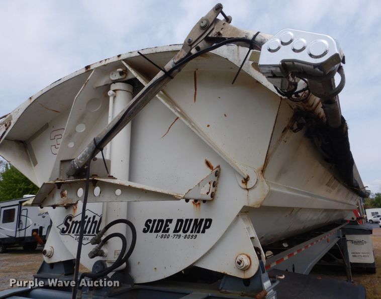 image for item IY9685 2003 Smith Co  side dump trailer