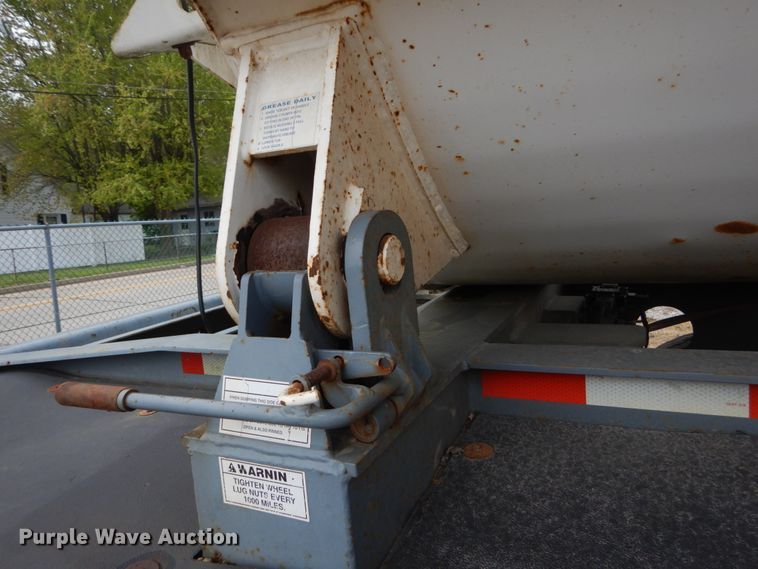 image for item IY9685 2003 Smith Co  side dump trailer