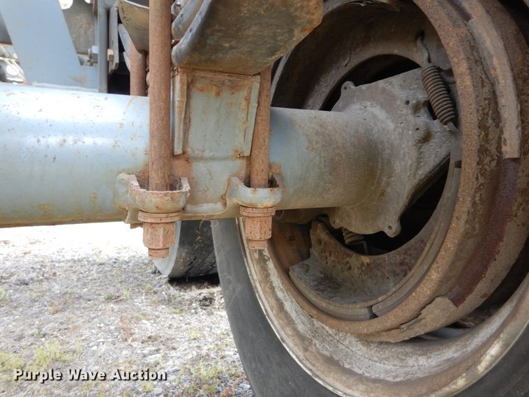 image for item IY9685 2003 Smith Co  side dump trailer