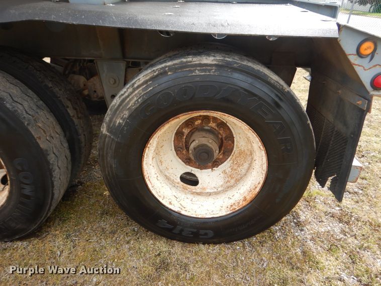 image for item IY9685 2003 Smith Co  side dump trailer