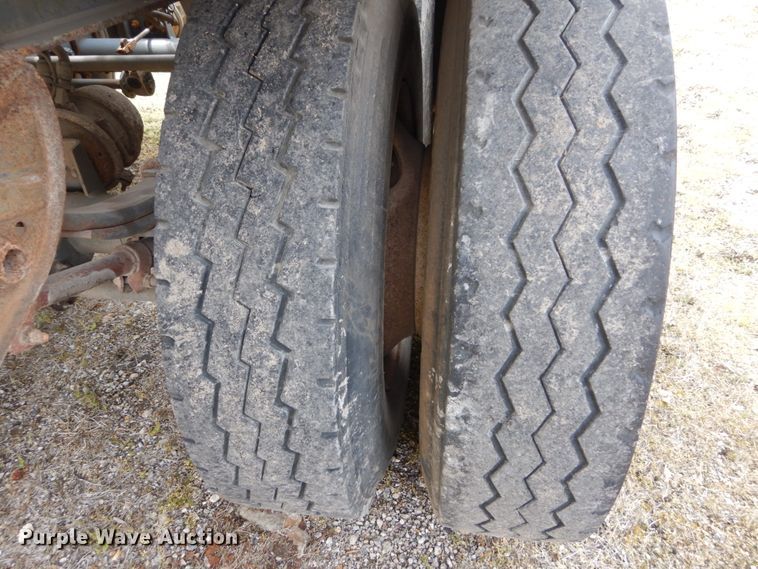 image for item IY9685 2003 Smith Co  side dump trailer