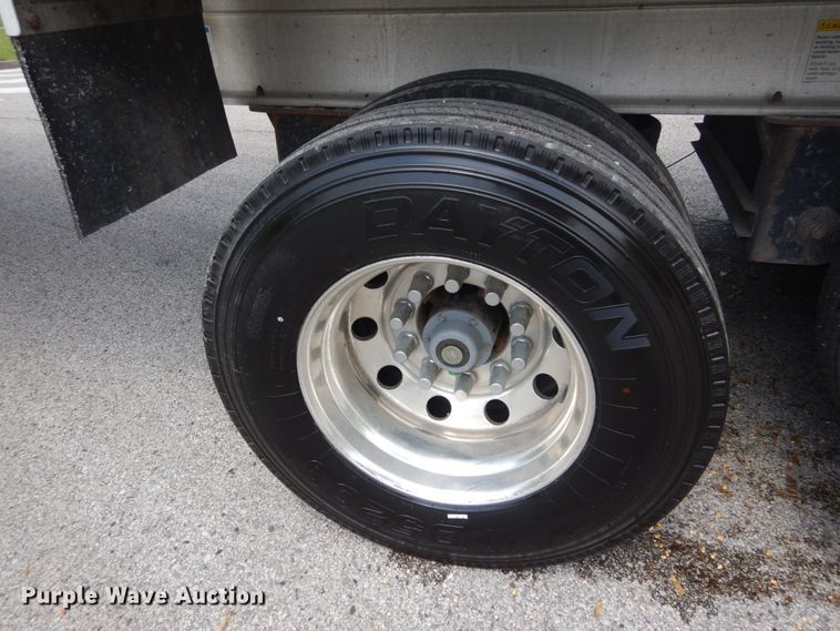 image for item IY9712 2007 East  end dump trailer