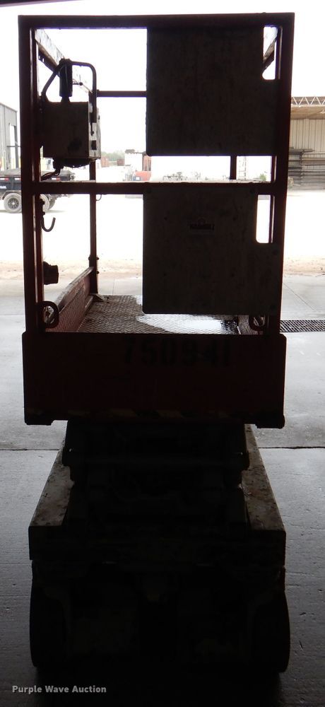 image for item DA5285 2008 Skyjack SJIII 3219  scissor lift