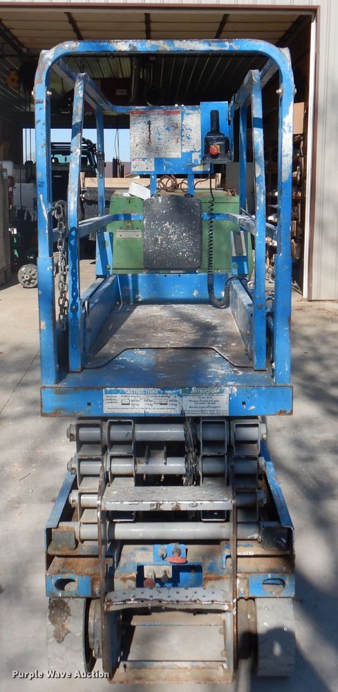 image for item DA5287 Genie GS1930  scissor lift